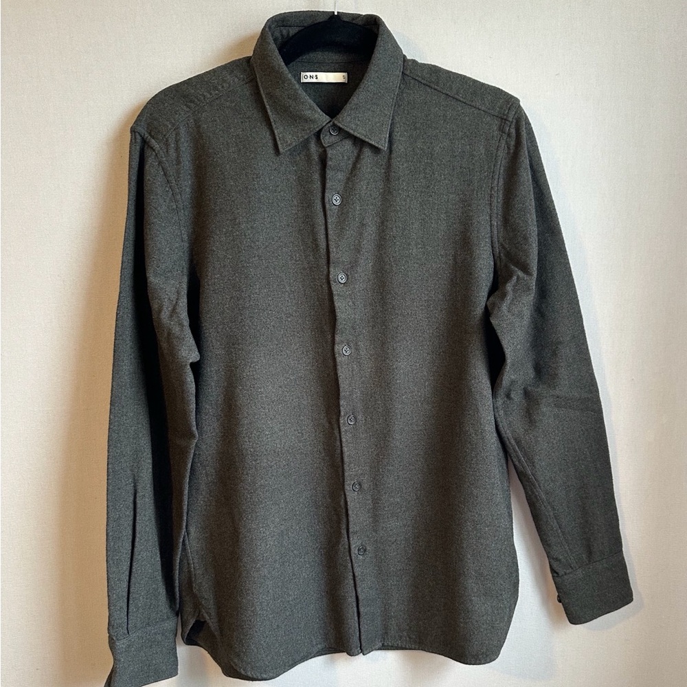 O.N.S. Mens Casual Button Down Gray Cotton Shirt. Size S.